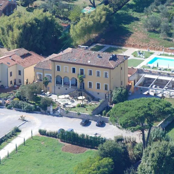 Hotel Villa Cheli, hotel v destinaci Lucca