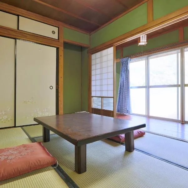まんのう清流庵, Hotel in Manno