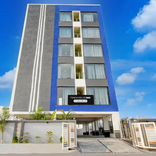 Super Townhouse Oak Nagole Metro Station Formerly Saka Arcade, hotel v destinaci Upal