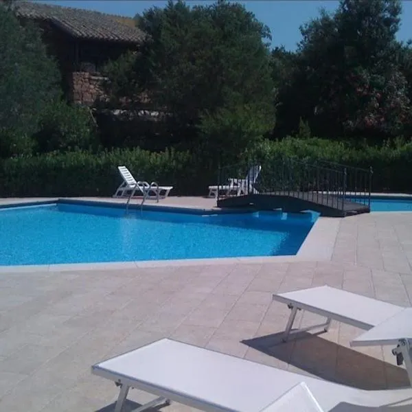 Apartments Nicole, hotel in Porto Rotondo