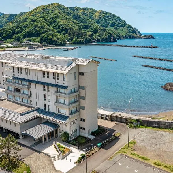公共の宿伊豆まつざき荘, hotel v destinaci Matsuzaki