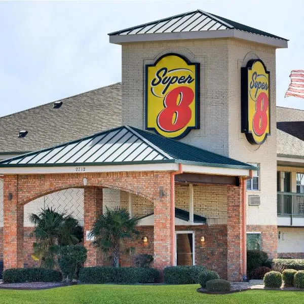 Super 8 by Wyndham Arlington Near AT&T Stadium, hotel v destinaci Arlington