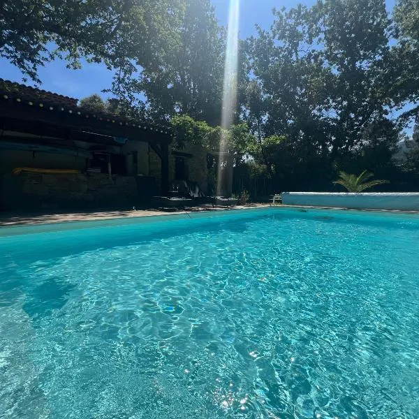 Le Mimosa, hotel in Nans-les-Pins