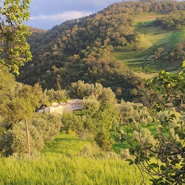 Gîte sanhaji tazekka, hotel v destinaci Taza