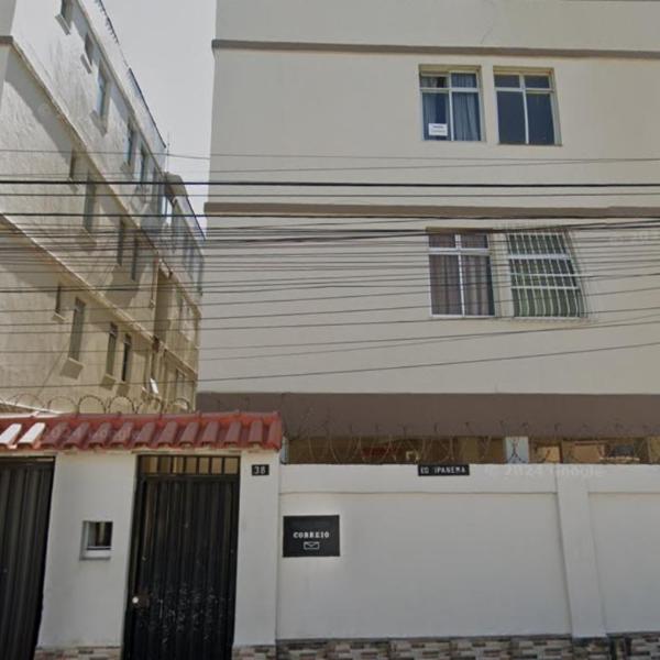 Apartamento 700m do Mar, Wifi Grátis, 1 vaga de garagem, Praia do Morro, Próximo a supermercados e estabelecimentos comerciais