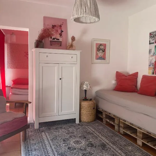 Wunderschönes Studio für bis zu 2 Personen, hotel v destinaci Homburg