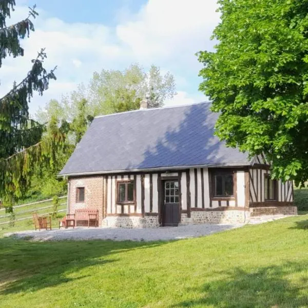 Gîte la petite maison, hotel v destinaci Pontchardon