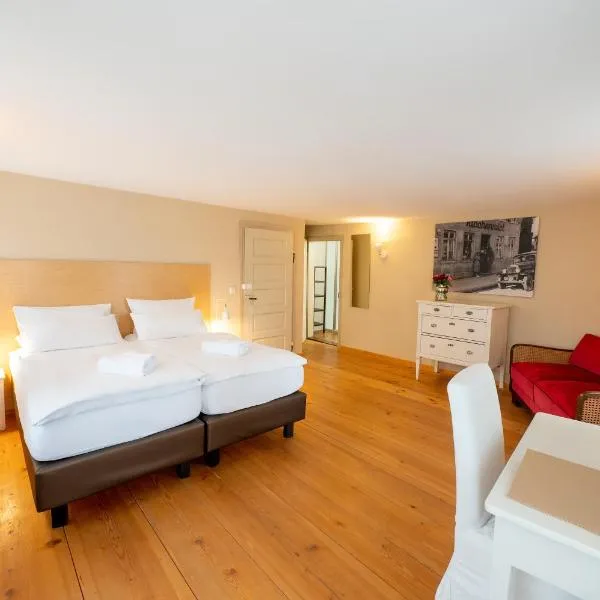 Josis Klause Café Pension, hotel v destinaci Albstadt