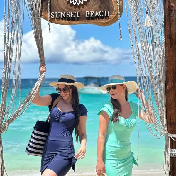 SUNSET BEACH, hotel v destinaci Playa Blanca