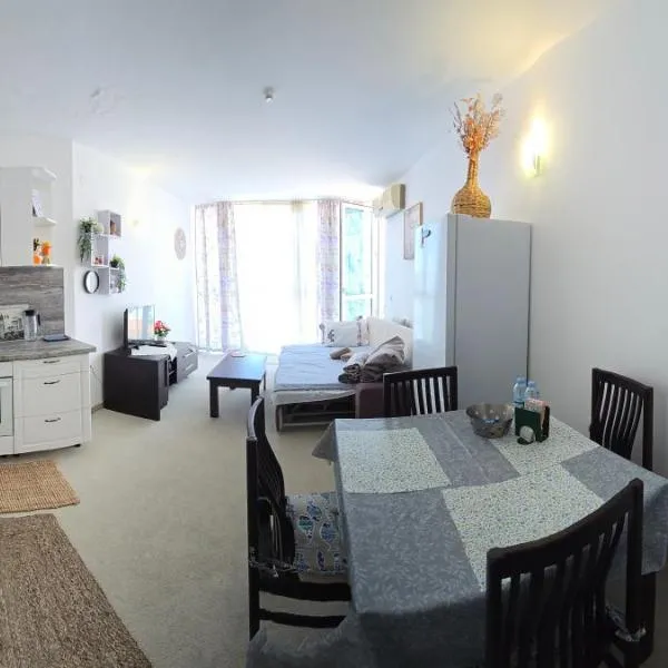 Apartament Primavera Atlantis SPA, viešbutis Burgase