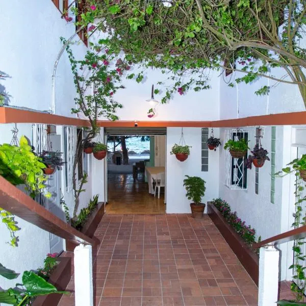Hotel Restaurant Wuarao - Antiguo Club Rolling Stones, hotel in Boca Chica