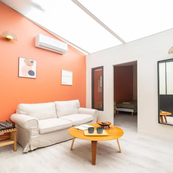 Magnifique appartement avec terrasse, hotel in Bordeaux
