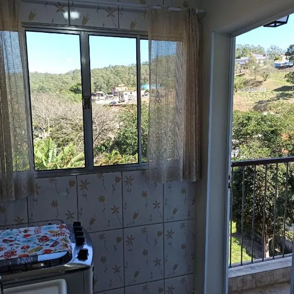 Apartamento 3 Ótima Localização, hotel en Aluminio