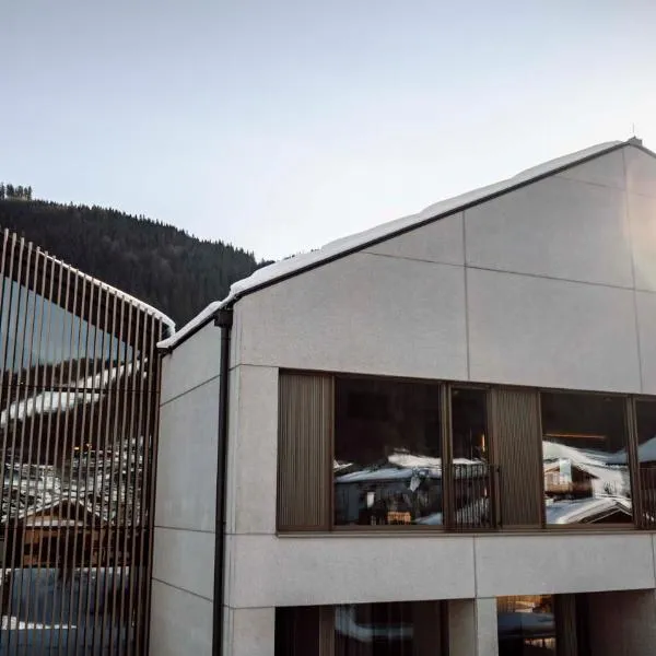 Dips&Drops - Hotel Superior, hotel ve Flachau