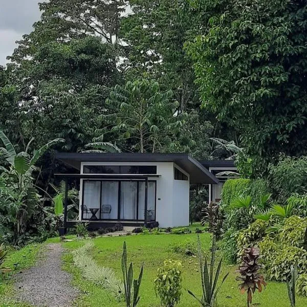 Natura Bungalows, hotel in Fortuna