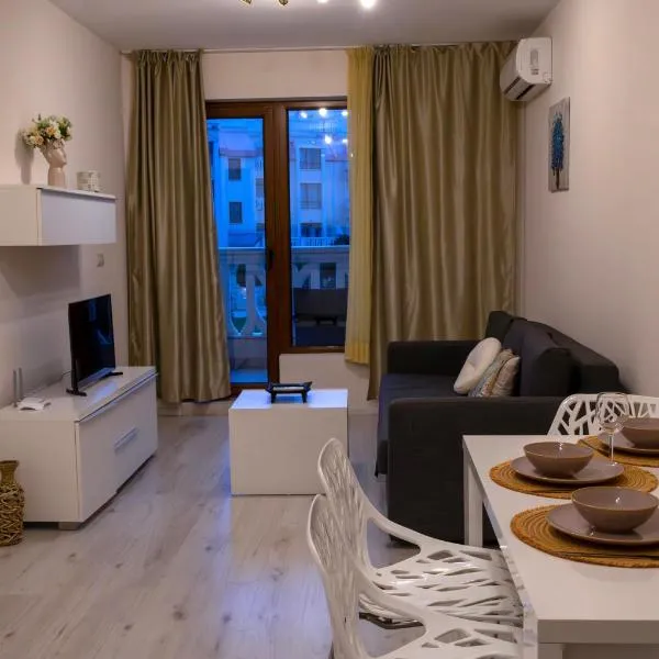 South Bay Beach, Hotel in Warna