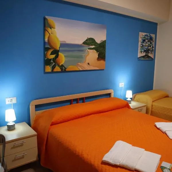 Casa Vacanze Sicilia Tirrena, hotel in Finale