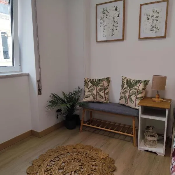 Casinha da Marina - totalmente renovada, khách sạn ở Nazaré