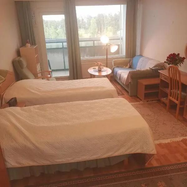 Yksiö upealla järvinäkymällä Termessä, hotel in Ikaalinen