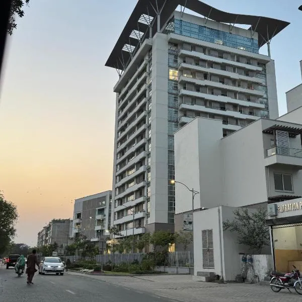 Penta Square Executive Serviced Apartments DHA Lahore: Lahor şehrinde bir otel