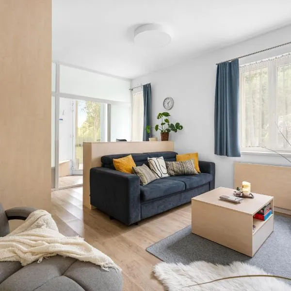 Apartment in a quiet part of Brno - Kohoutovice, hotel in Jundrov