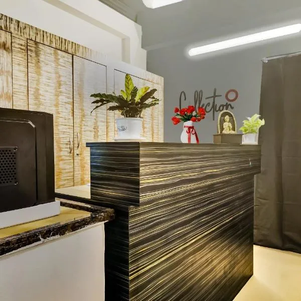 Super Townhouse Rcc Blizz, hotel v destinaci Kondapur