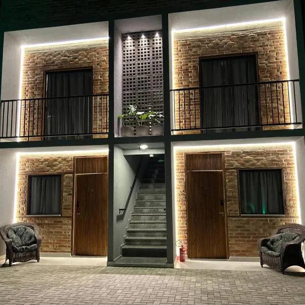APARTAMENTOS BORA BORA II vila nova, hotel v destinaci Joinville