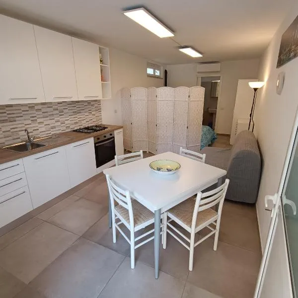 Casa Degli Ulivi – hotel w mieście Numana