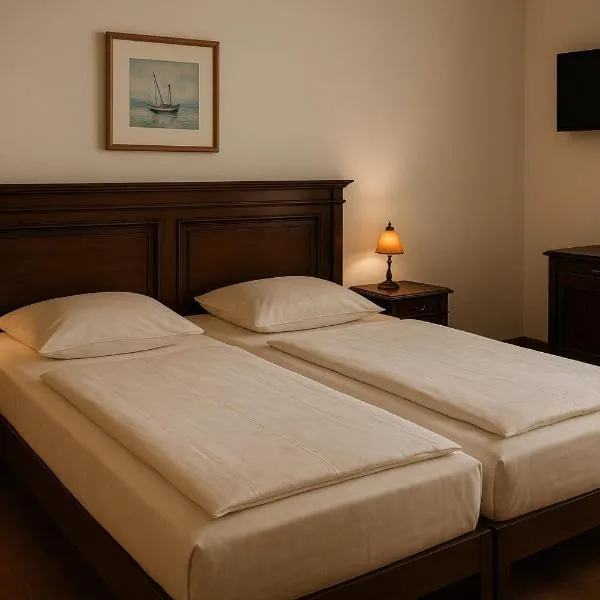 AM RATSHOF, hotel v destinaci Halle