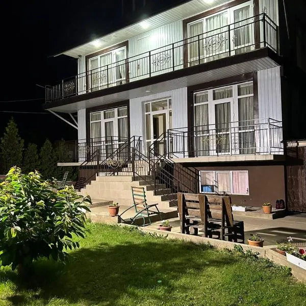 12 Месяцев, hotel v destinaci Cholpon-Ata