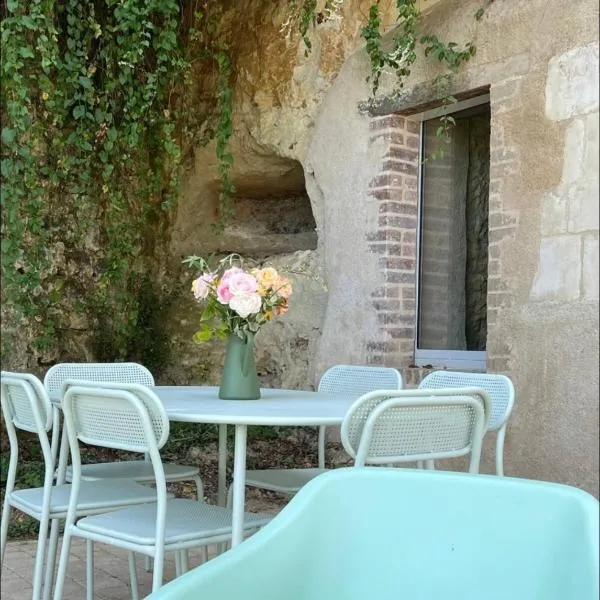 La petite Troglo, hotel em Aubigné-Racan