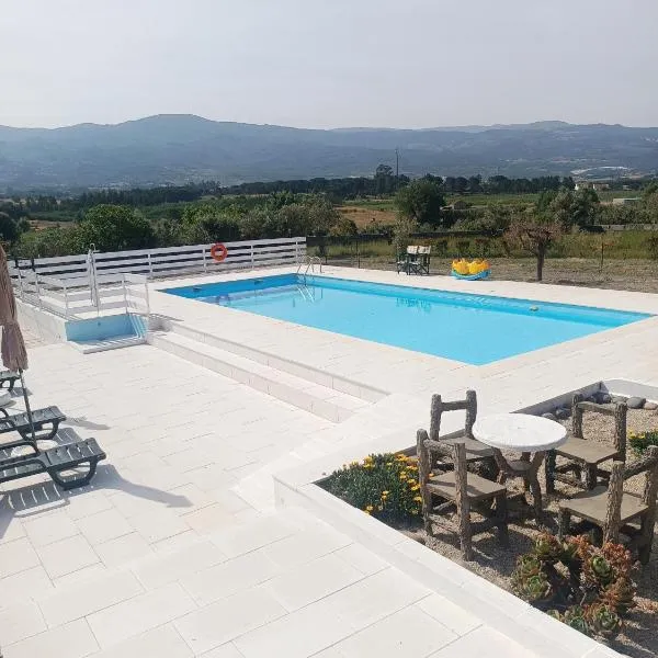 Quinta dos Patos, hotel v destinaci Pinhanços