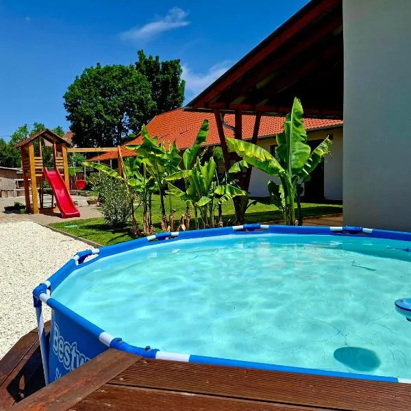 Szélcsengő Wellness Vendégház, hotel v destinaci Makó