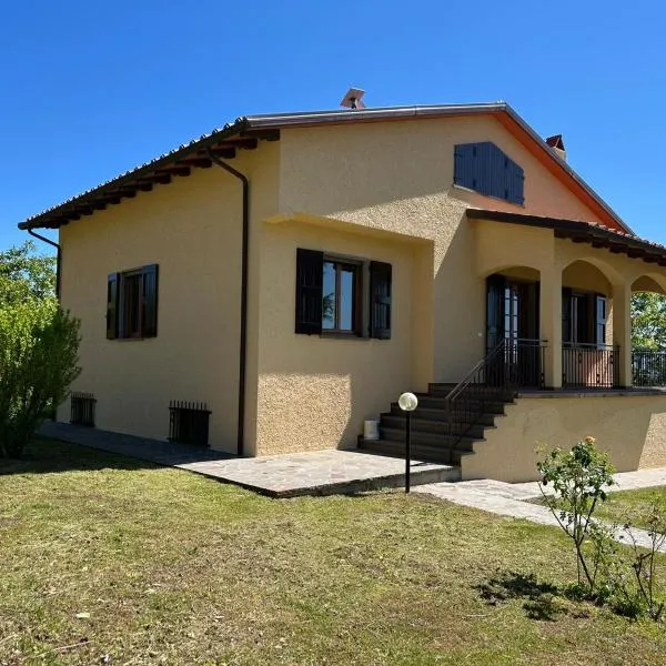 Villa Italia, khách sạn ở Talla