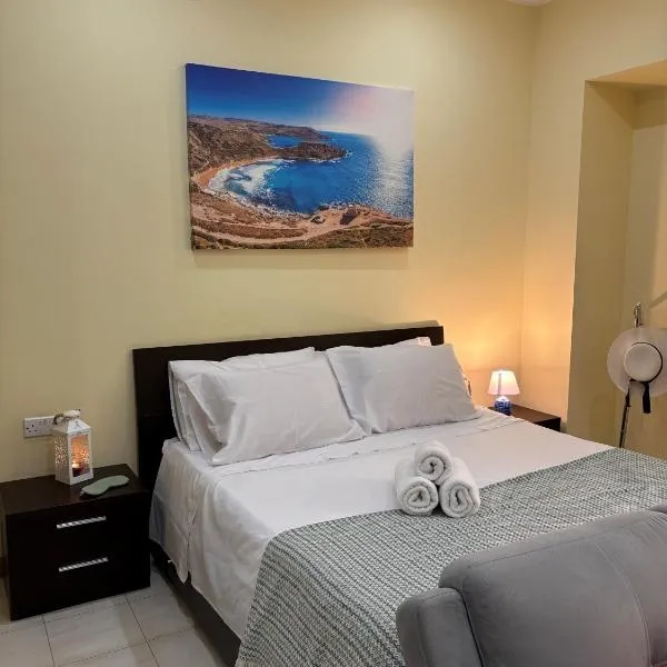 Cozy One bedroom apartment, hotel v destinaci Taʼ Xbiex