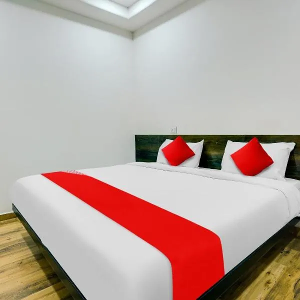 Super Hotel O White Villa, hotel v destinaci Dhantoli