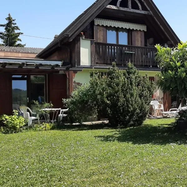 Chambres d'hôtes Monicala, hotel em Bergheim
