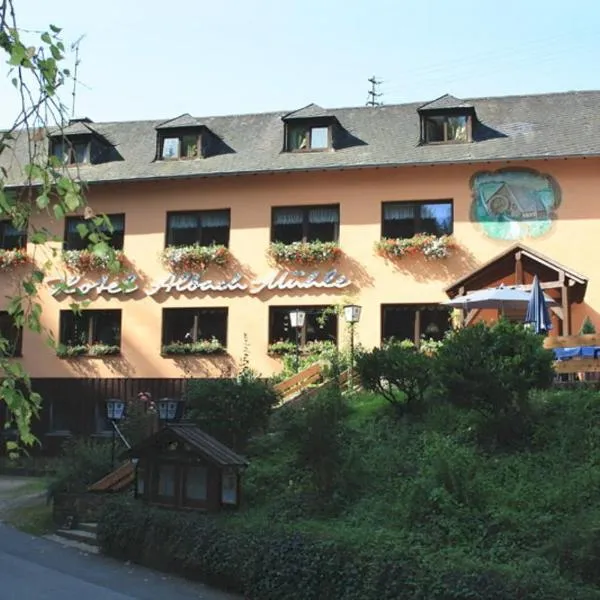 Waldhotel Albachmühle mit Albacher Stuben, hotel in Nittel