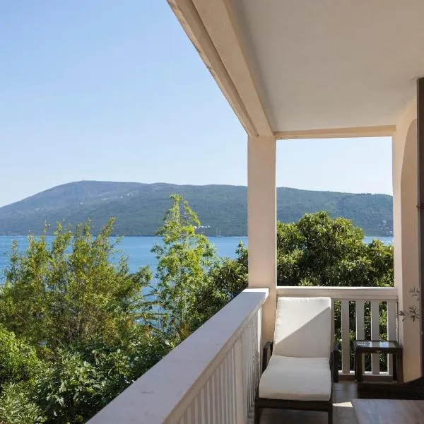 Vila Midami - Herceg Novi Savina, hotel a Herceg-Novi