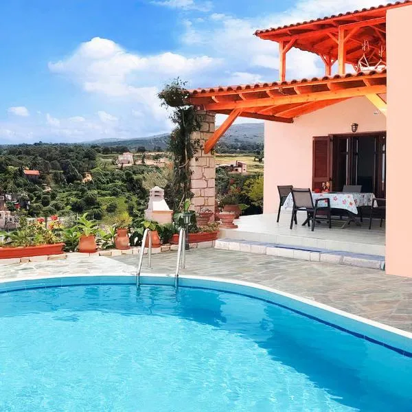 Agia Triada에 위치한 호텔 Villa Sunset with stunning sea view, kids area and hammocks on roof terrace