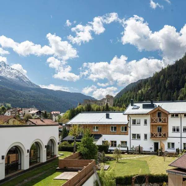 Home's am Hof, hotel in Nauders