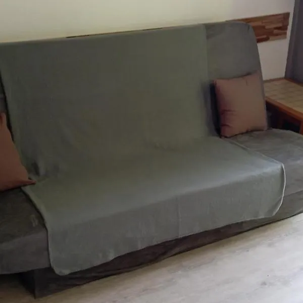 Appartement au Cœur du Col de Rousset, hotel v destinaci Saint-Agnan-en-Vercors