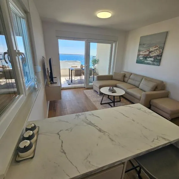 Apartment Una Paradise, hotel in Mandre
