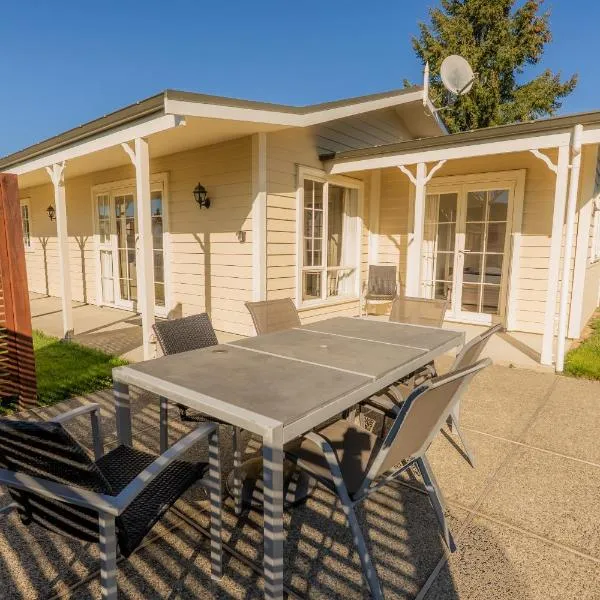 Relax on Rata, Cottage 1, hotel v destinaci Twizel