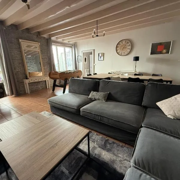 Charmante Maison, hotel a Cherbourg en Cotentin