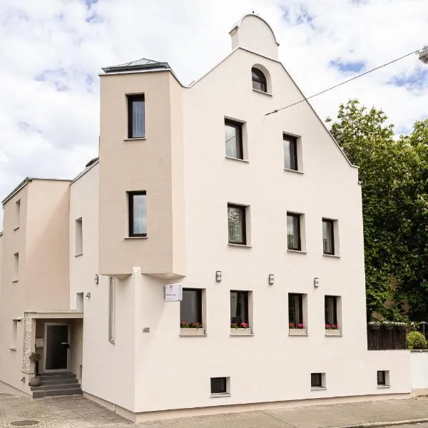 Pension Märkl Augsburg, hotel v Augsburgu