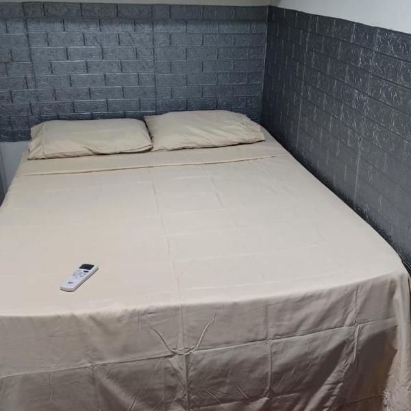 Casas próximo ao Caxias Shopping e Feirões kit Net 1 qto
