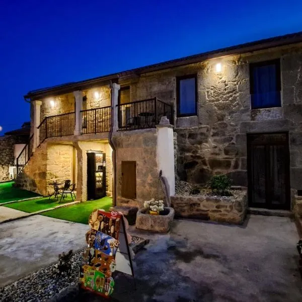 Albergue Turistico En Armenteira A Fragua do Ferreiro, hotel v destinaci Santa María