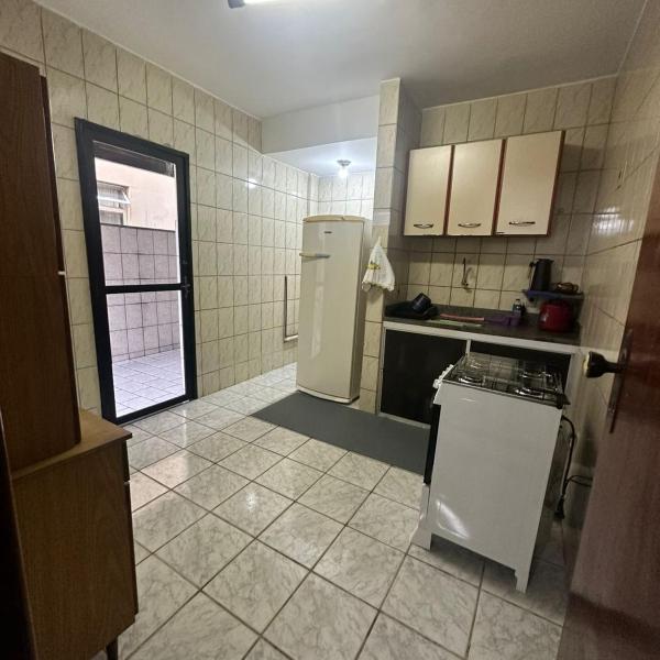 PRAIA DO MORRO GUARAPARI - 2 QUARTOS - 3 min a pé da orla - Garagem coberta e livre - WI FI - Area privativa - Foto 4
