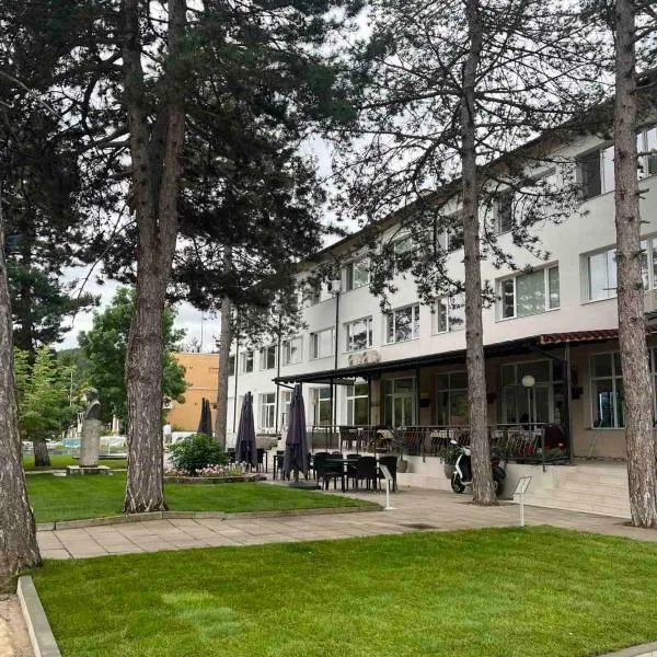 Комплекс Маджарово, hotel v destinaci Madzharovo